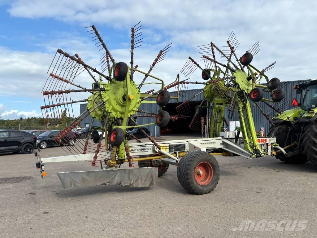 CLAAS Liner 3000 Ancinho virador