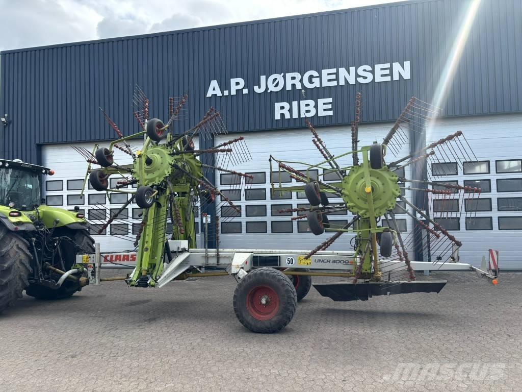 CLAAS Liner 3000 Ancinho virador
