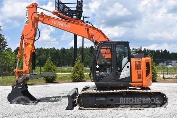 Hitachi ZX 135 Escavadoras de rastos