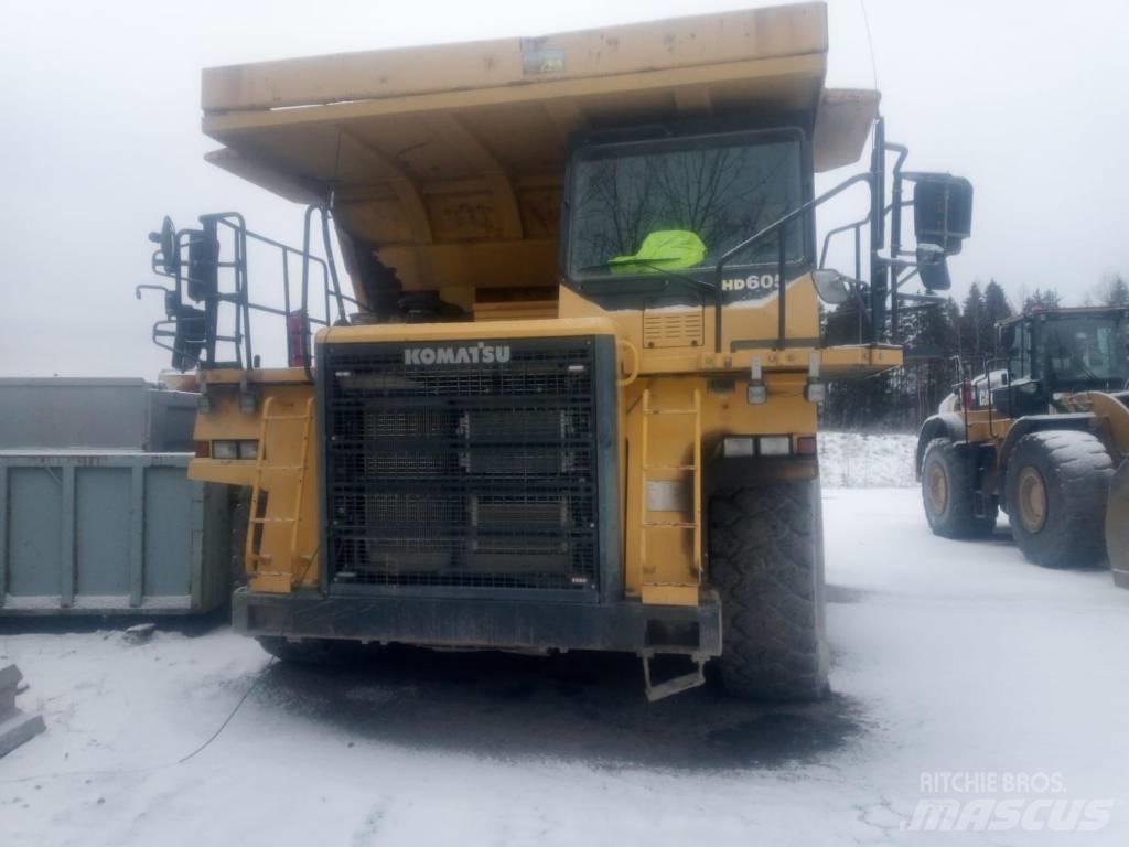 Komatsu HD605-7 Camiőes dumper basculantes rígidos
