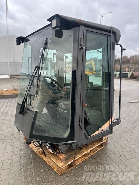 CASE 721 F USED CAB Cabines e interior máquinas construção