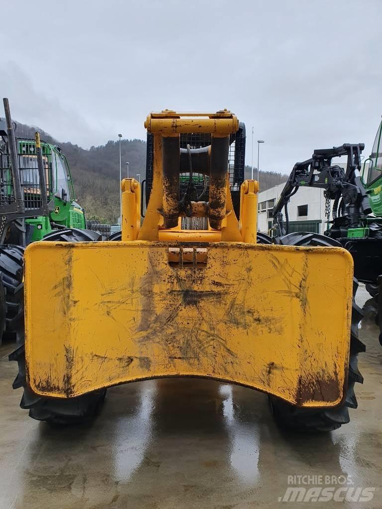 John Deere 540 D Rechegadores