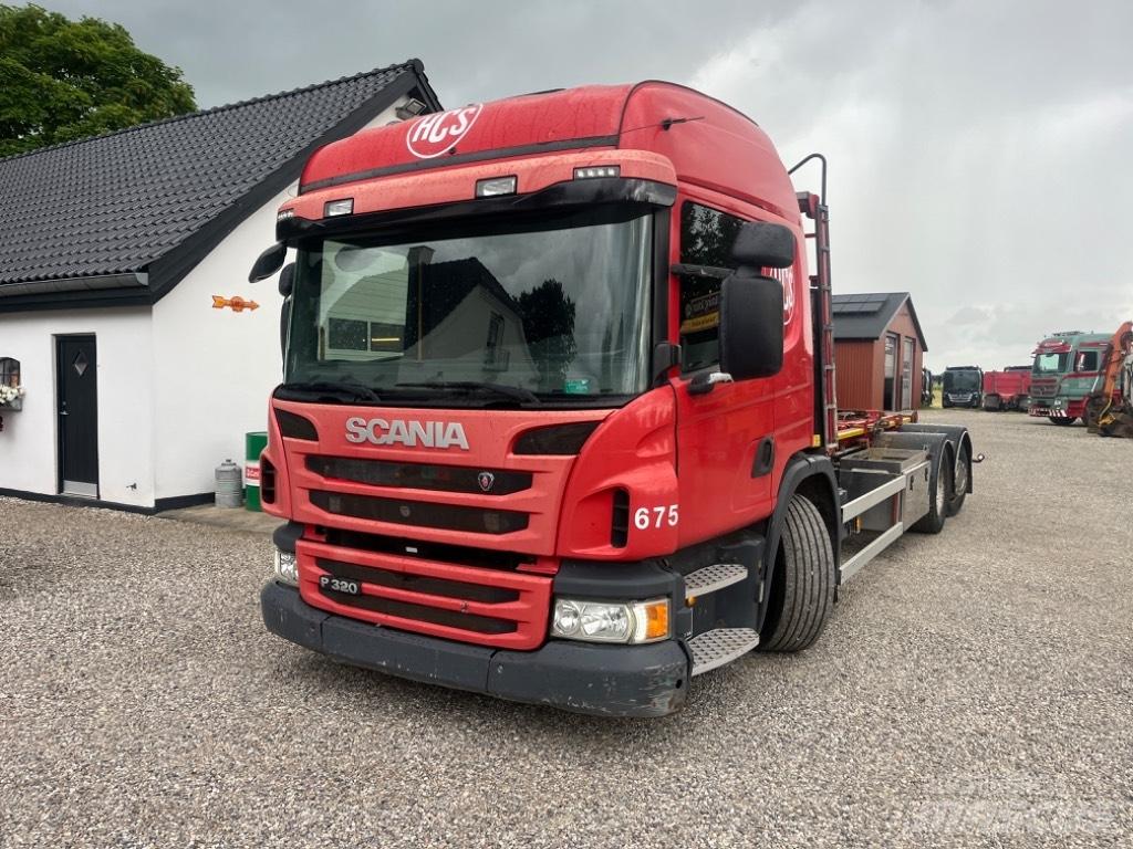 Scania P 320 Camiões Ampliroll