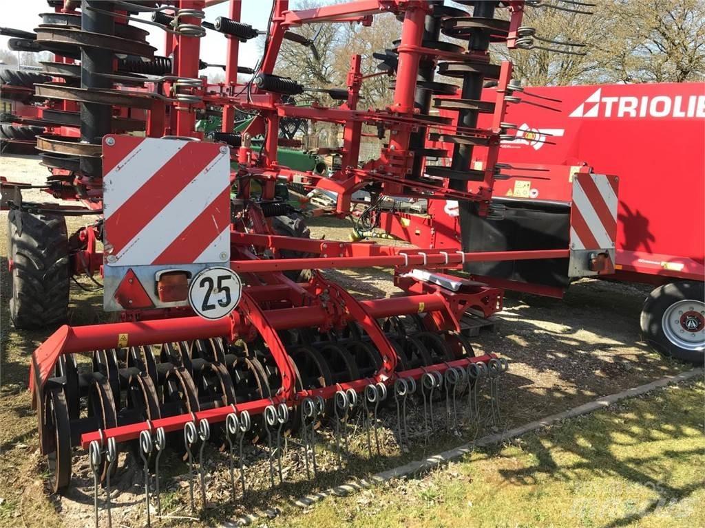 Horsch Terrano 5FM Cultivadoras