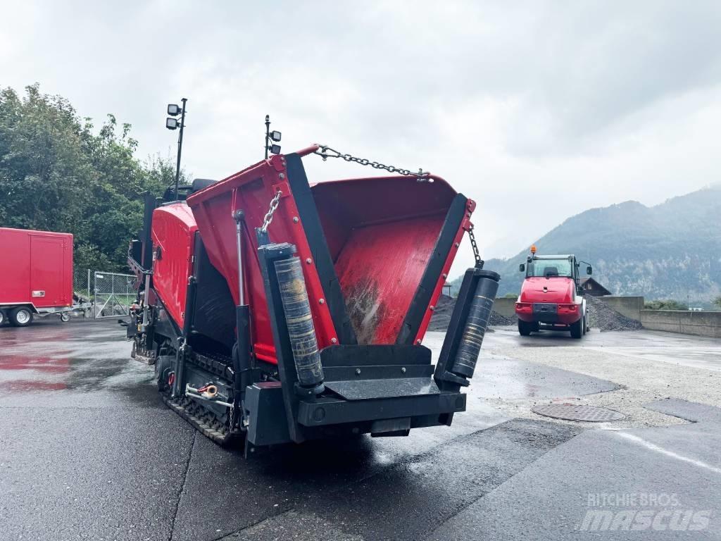 Bomag BF200C-2 Pavimentadoras de asfalto