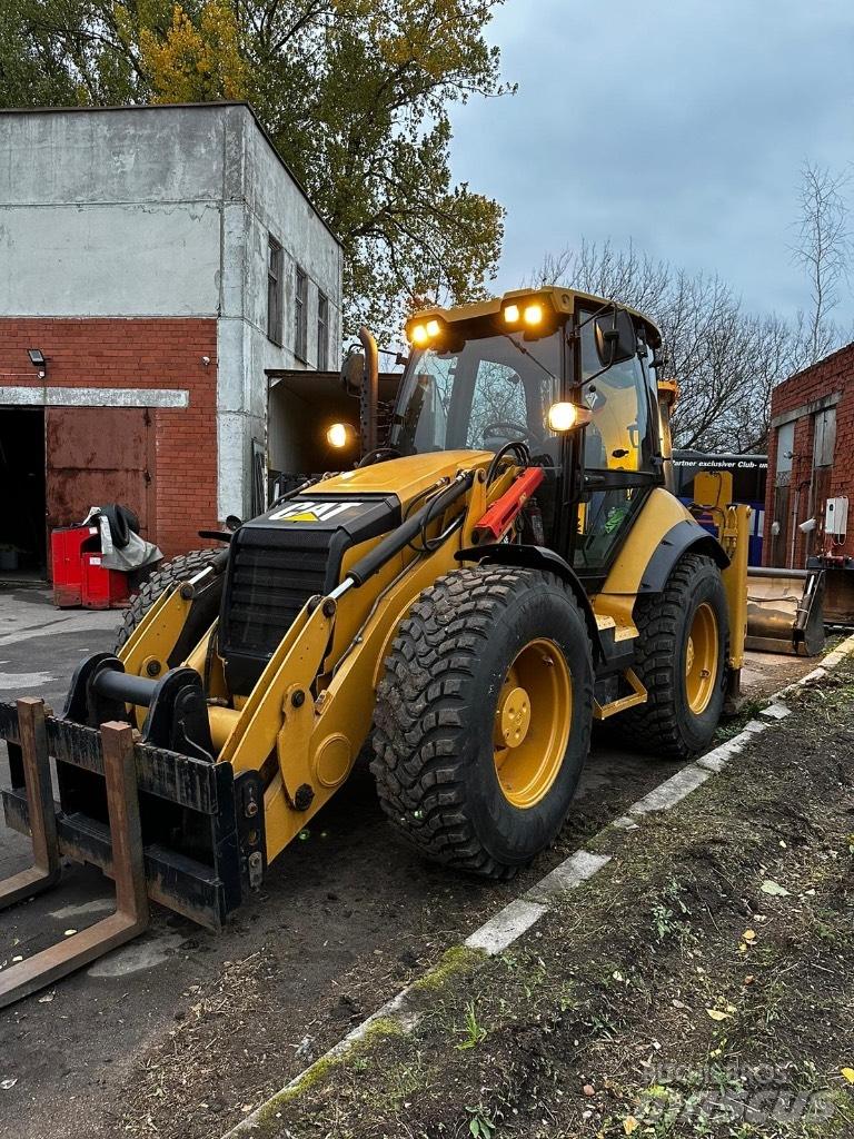CAT 444F Retroescavadoras