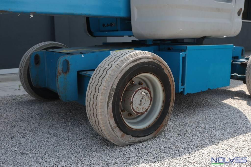 Genie Z45/25JDC Elevadores braços articulados
