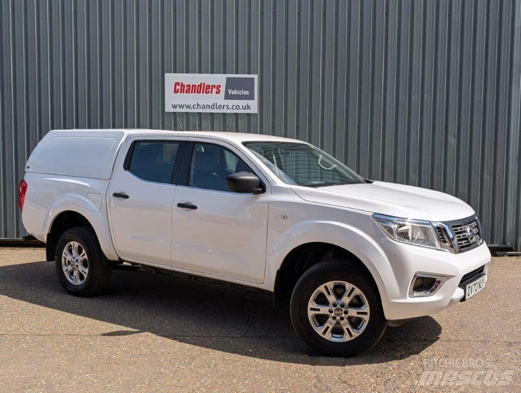 Nissan Navara Pick up de caixa aberta