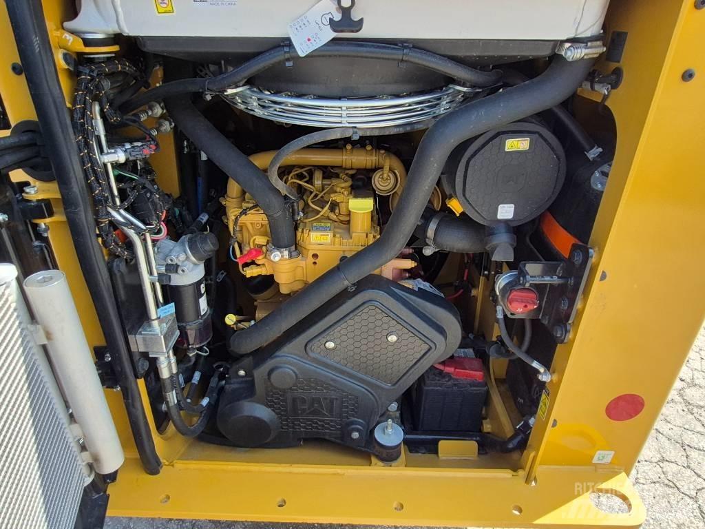 CAT 255 Carregadoras de direcção deslizante