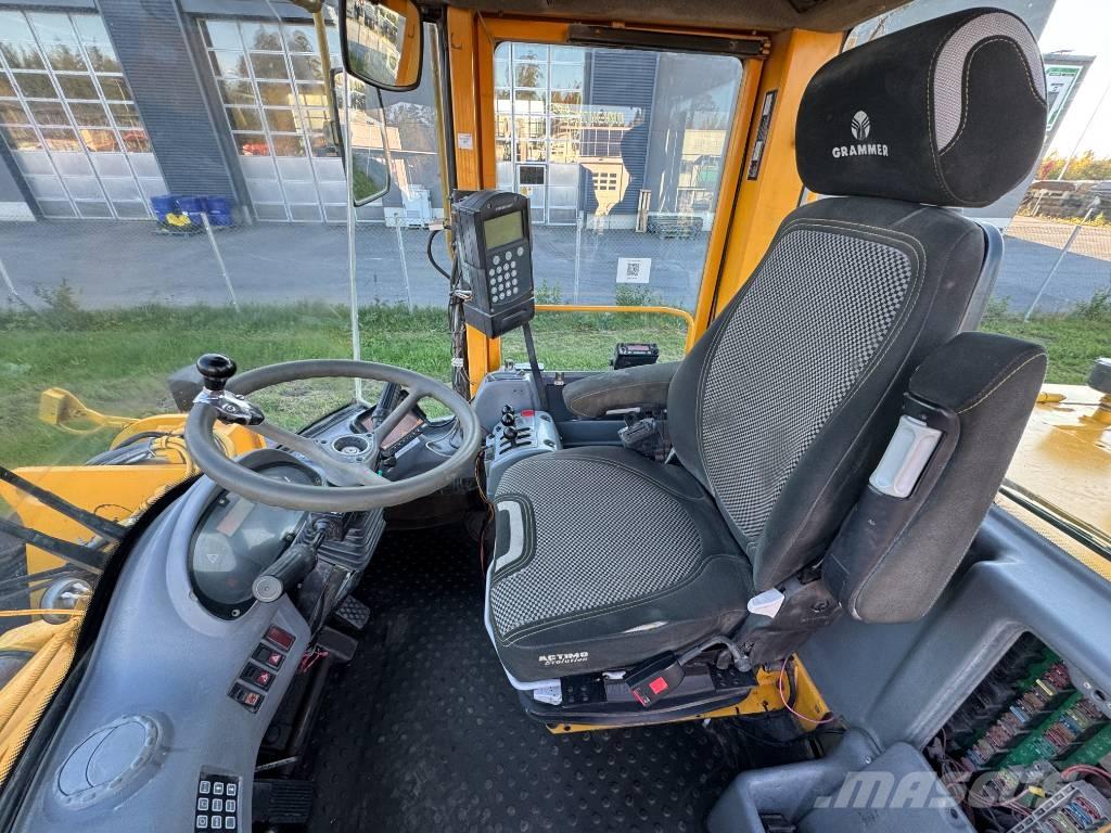 Volvo L 120 D Pás carregadoras de rodas