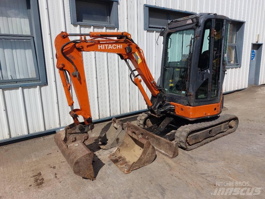 Hitachi ZX22U Mini Escavadoras <7t