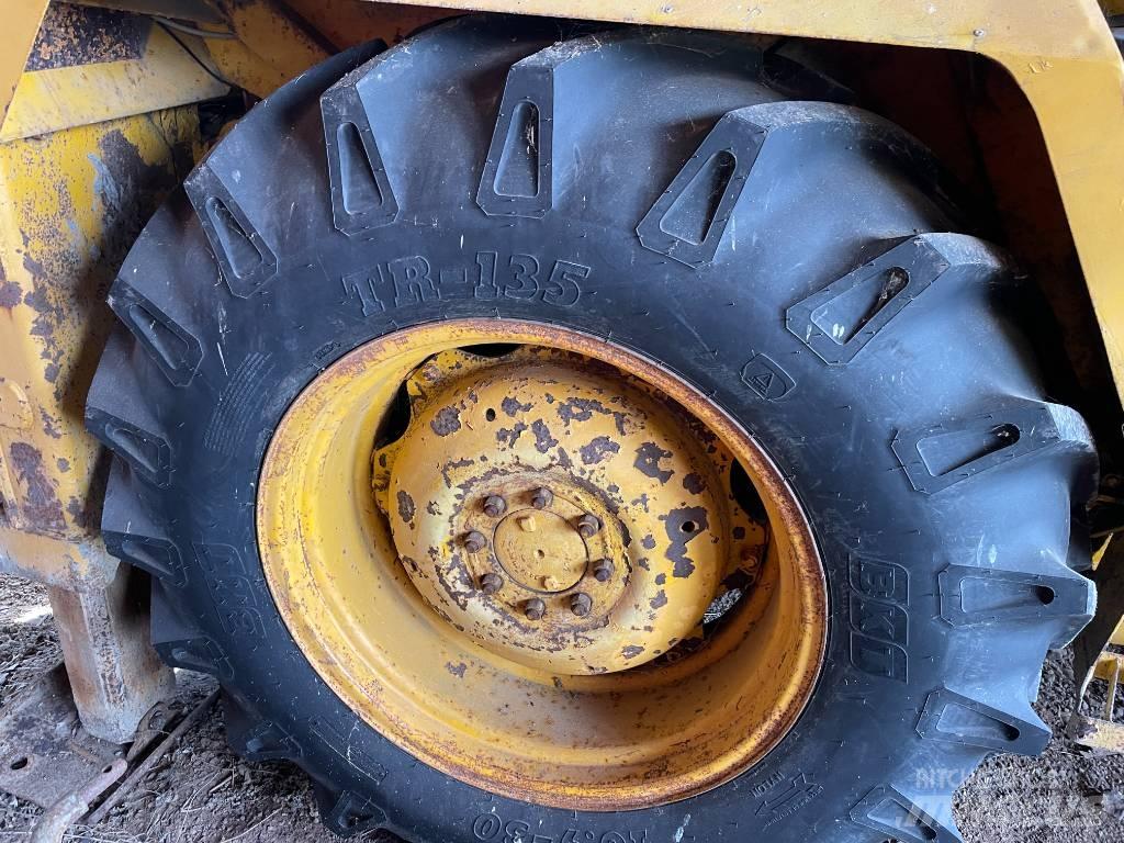 Massey Ferguson 50 B Retroescavadoras