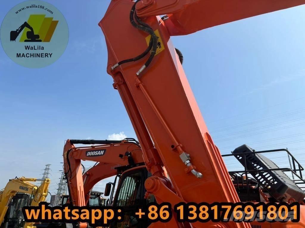 Hitachi ZX 210 Escavadoras de rastos