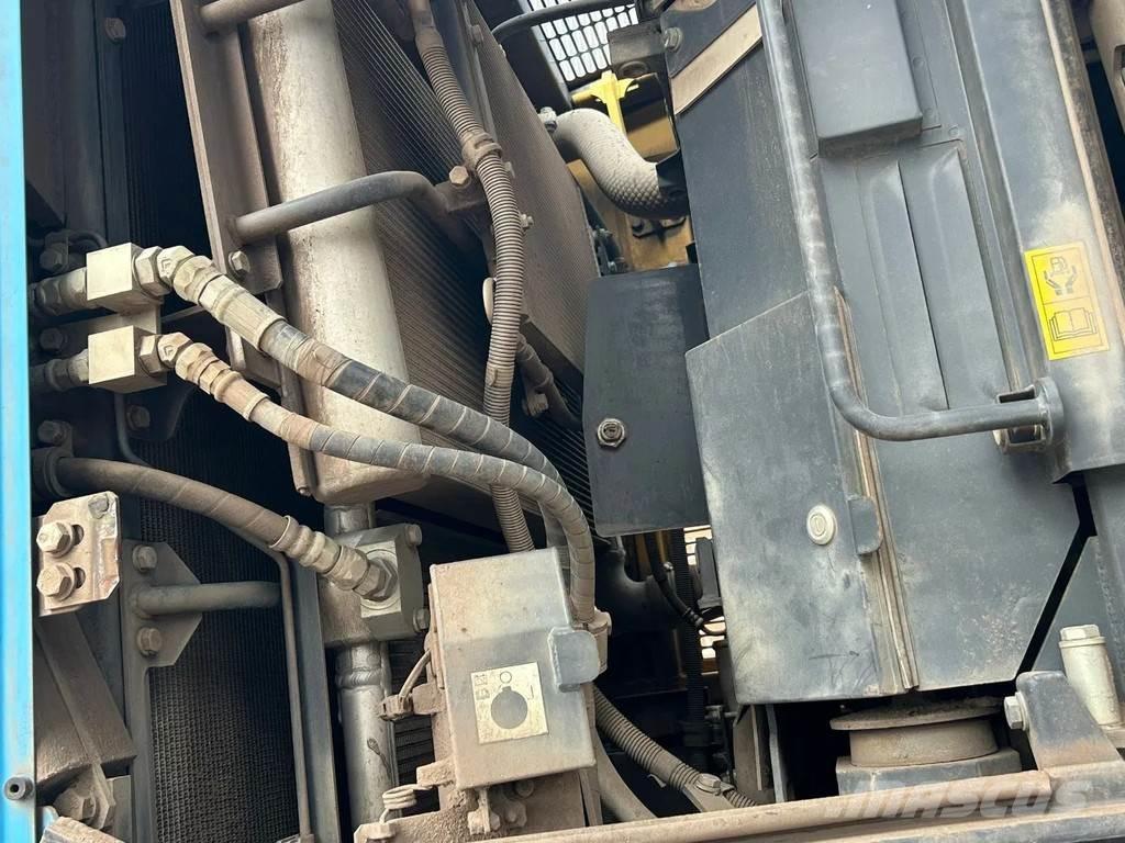 Komatsu WA470-7 Pás carregadoras de rodas