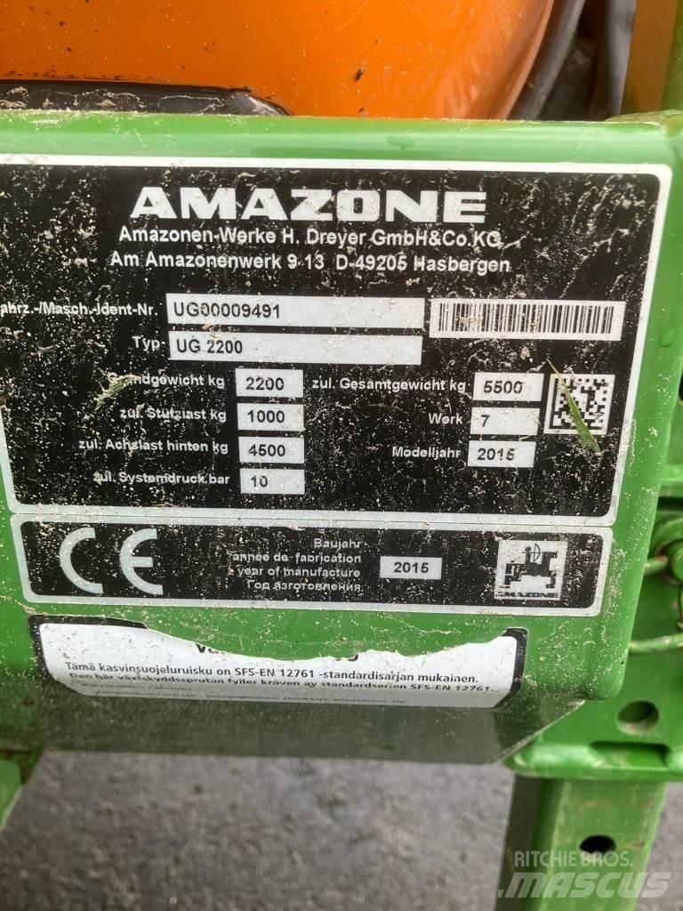 Amazone UG 2200 Pulverizadores rebocados