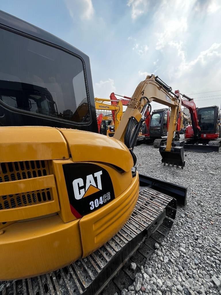 CAT 304 CR Mini Escavadoras <7t