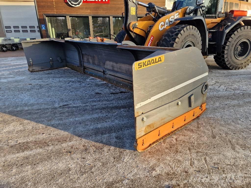 Skaala 30-58 TRA Lâminas de neve e arados