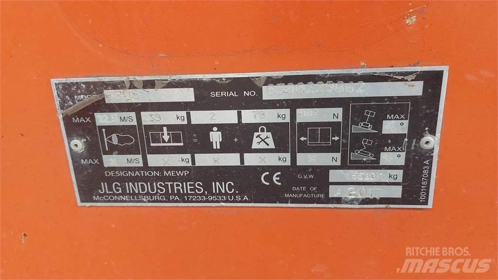 JLG 680SGW+ Elevadores braços Telescópicos