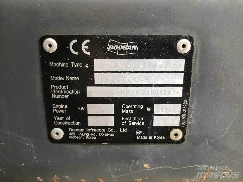 Doosan DX 255 LC Escavadoras de rastos