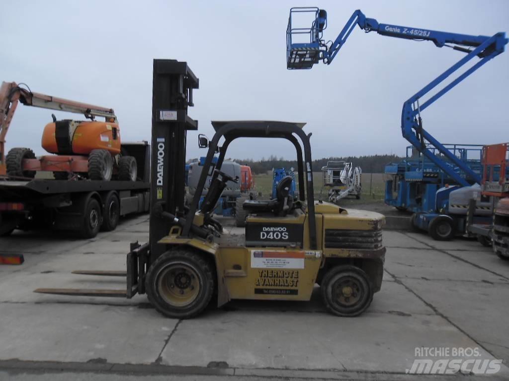 Daewoo Doosan D 40S Empilhadores Diesel