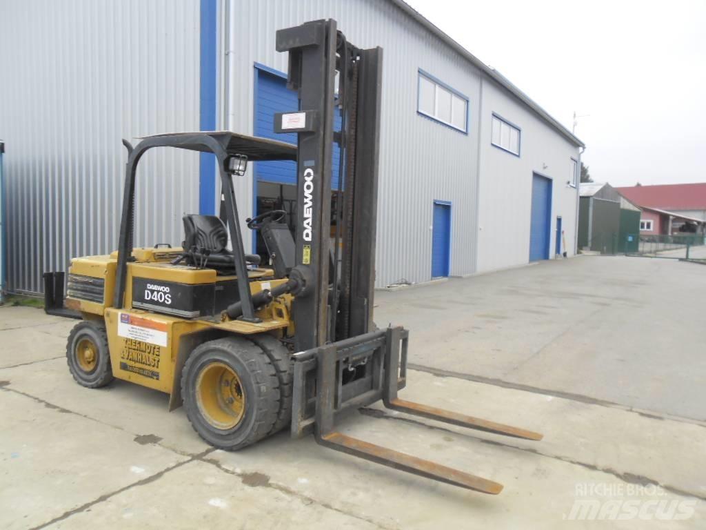 Daewoo Doosan D 40S Empilhadores Diesel