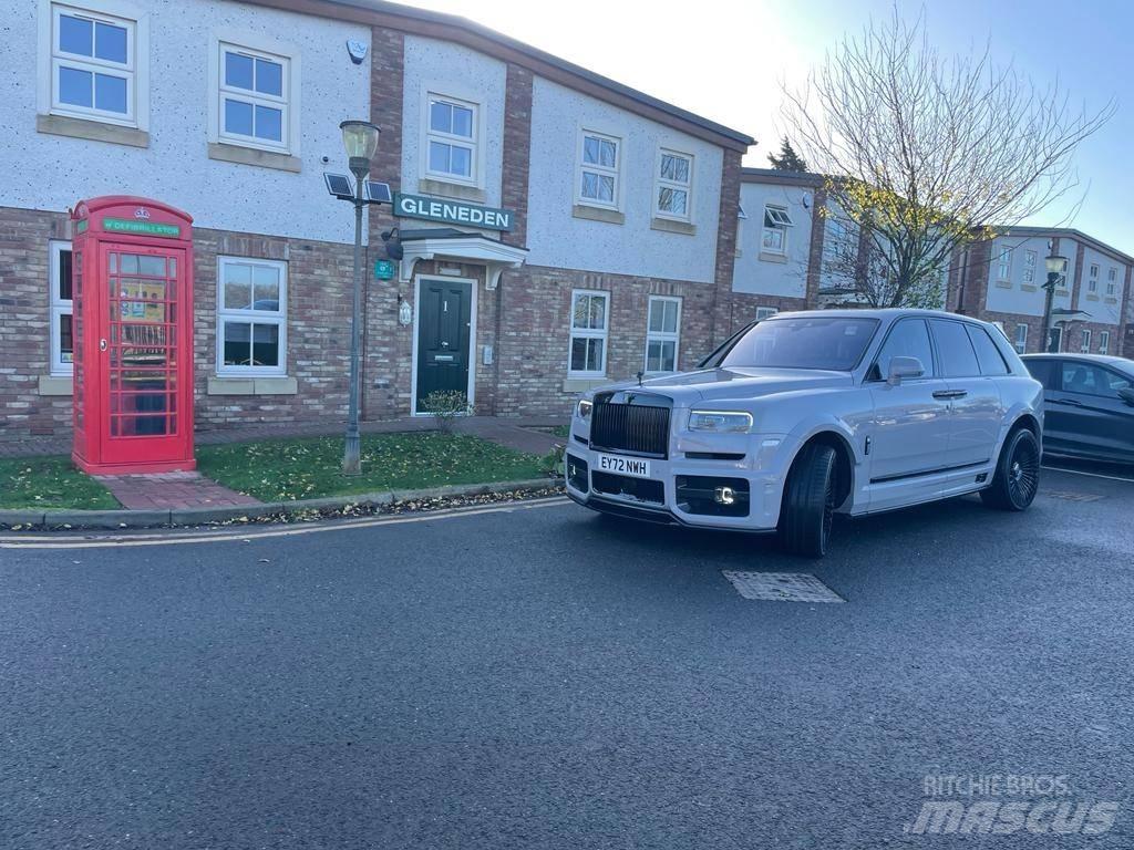 Rolls Royce Cullinan Carros Ligeiros