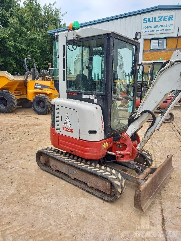 Takeuchi TB 23 R Mini Escavadoras <7t