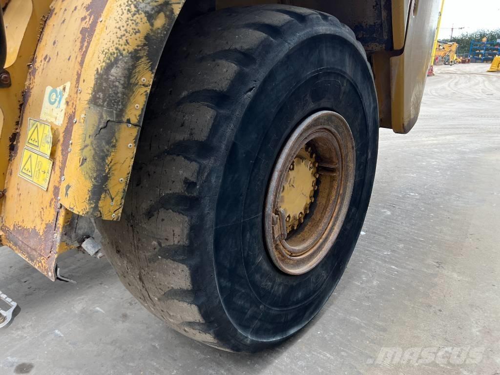 CAT 735 Camiões articulados