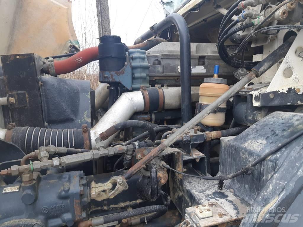 Perlini 131-33 Camiőes dumper basculantes rígidos
