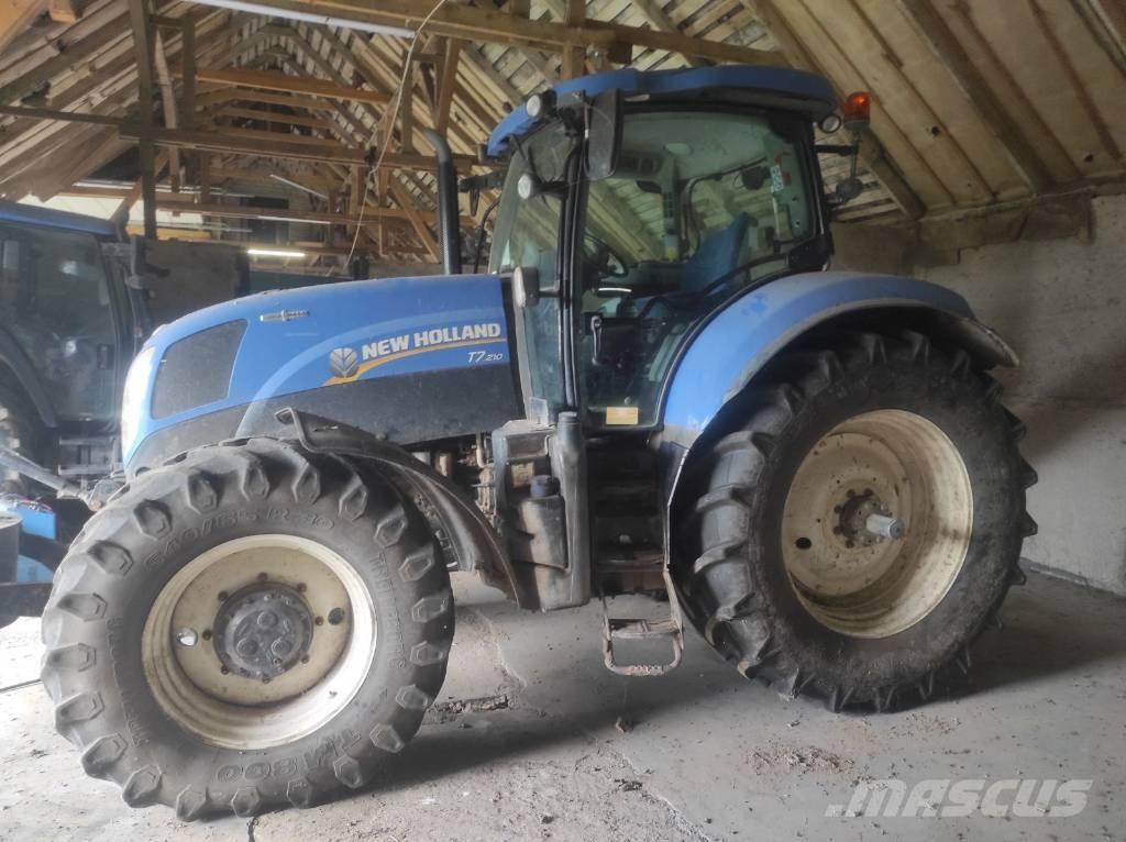 New Holland T 7.210 Tratores Agrícolas usados