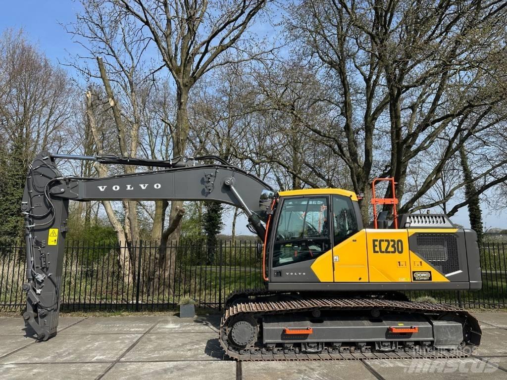 Volvo EC 230FL Escavadoras de rastos