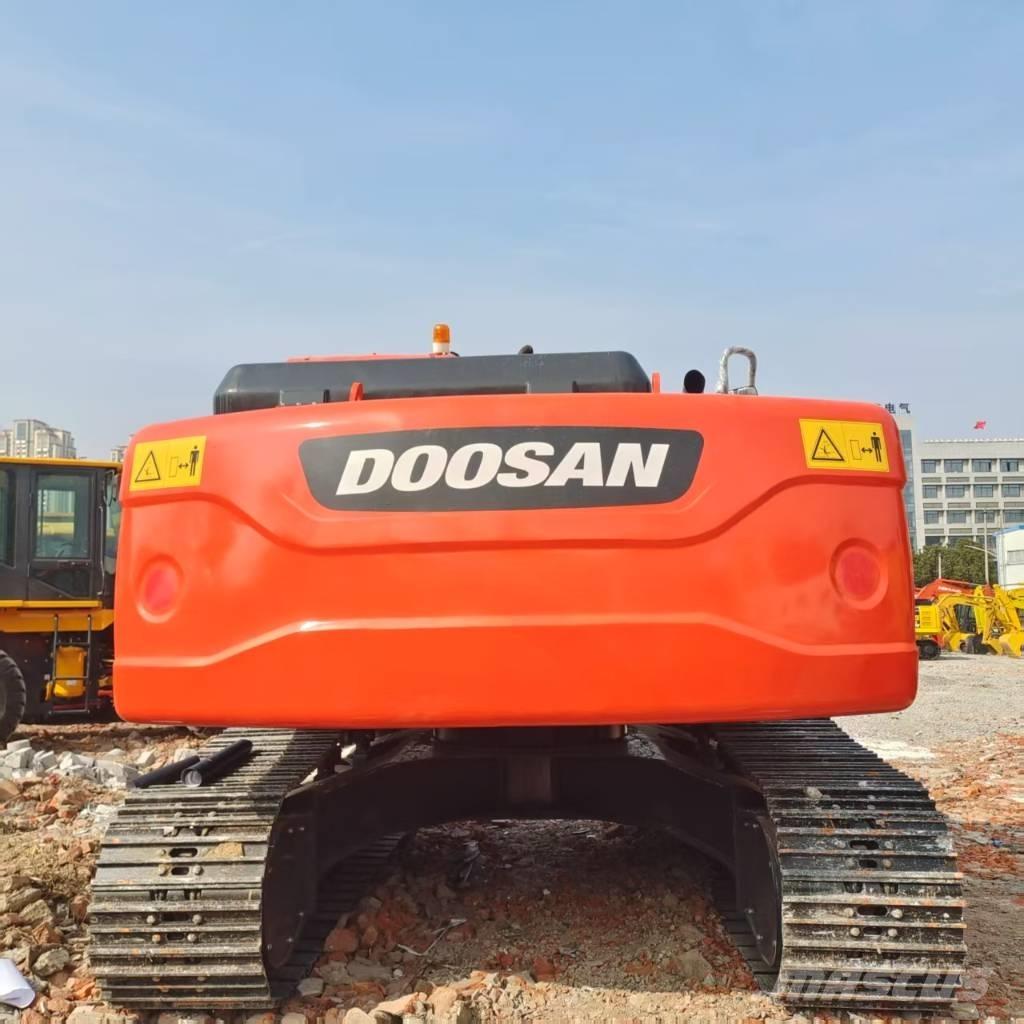 Doosan DX225LC-9C Escavadoras de rastos