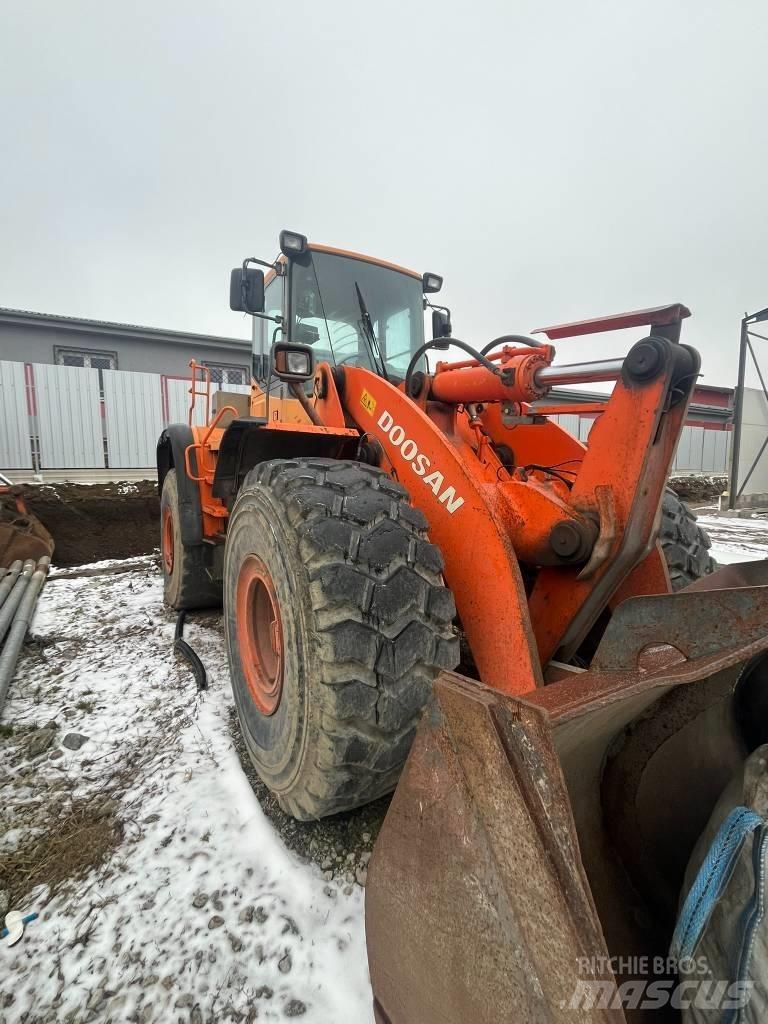 Doosan DL 400 Pás carregadoras de rodas