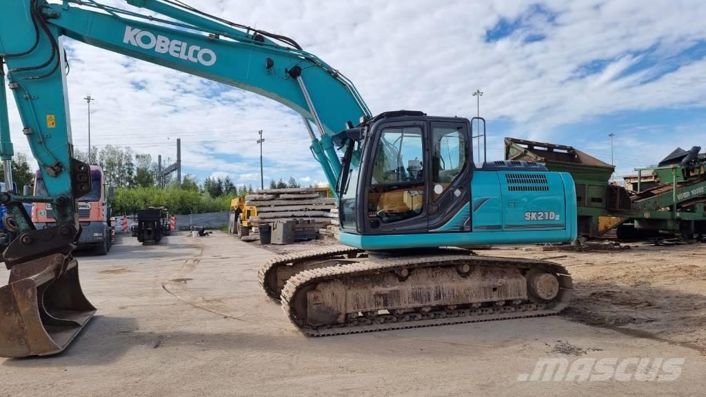 Kobelco SK 210 LC Escavadoras de rastos