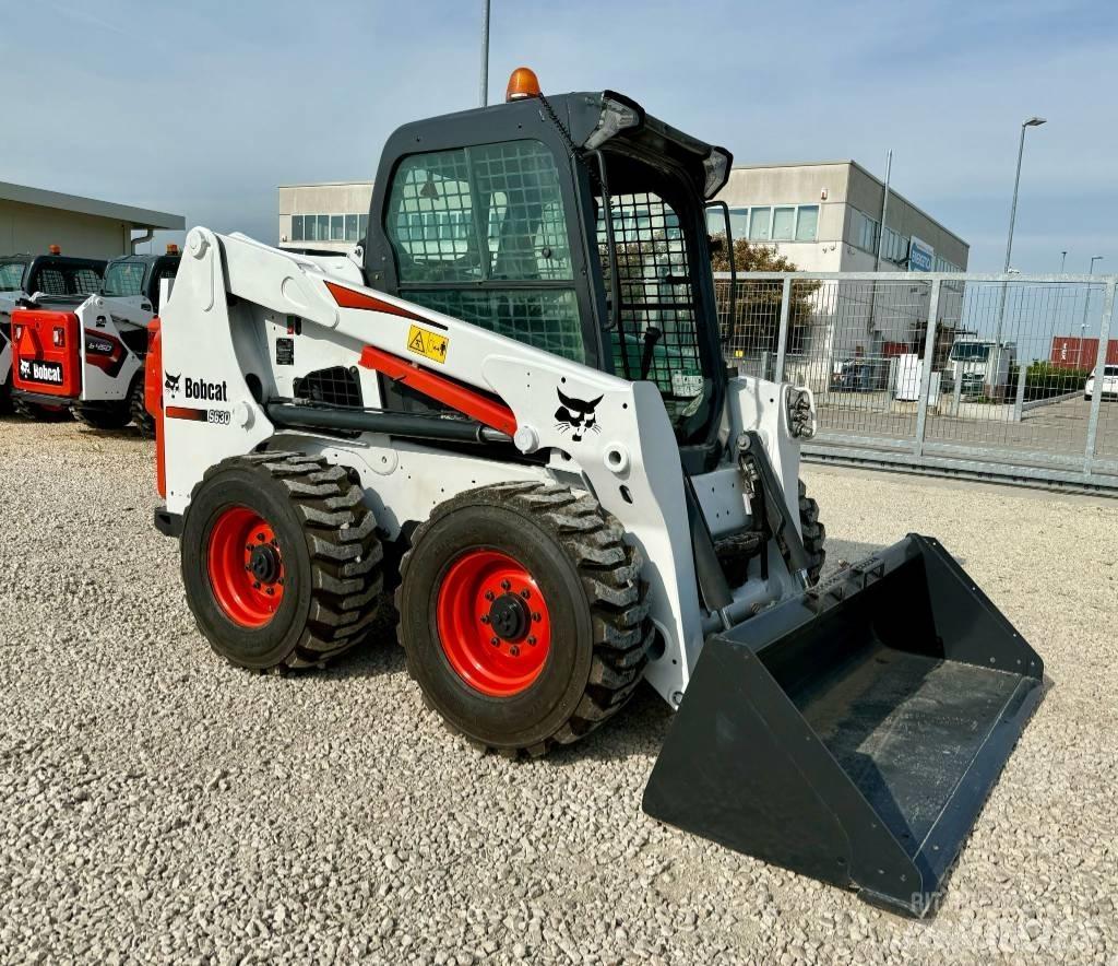 Bobcat S 630 Carregadoras de direcção deslizante