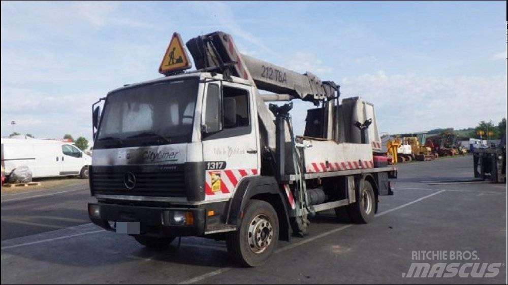 Mercedes-Benz LK/LN2 Plataformas aéreas montadas em camião
