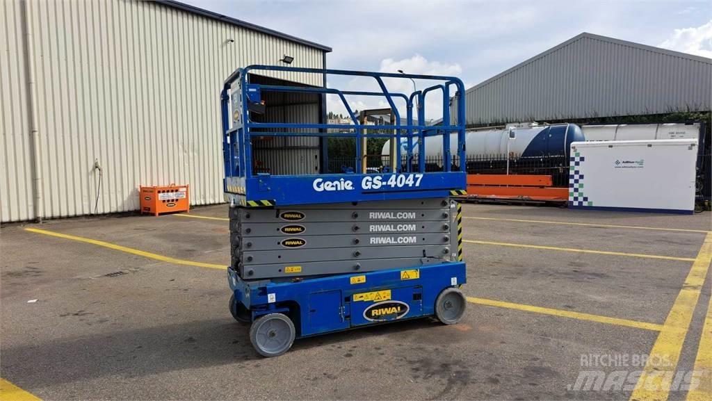 Genie GS4047 Elevadores de tesoura