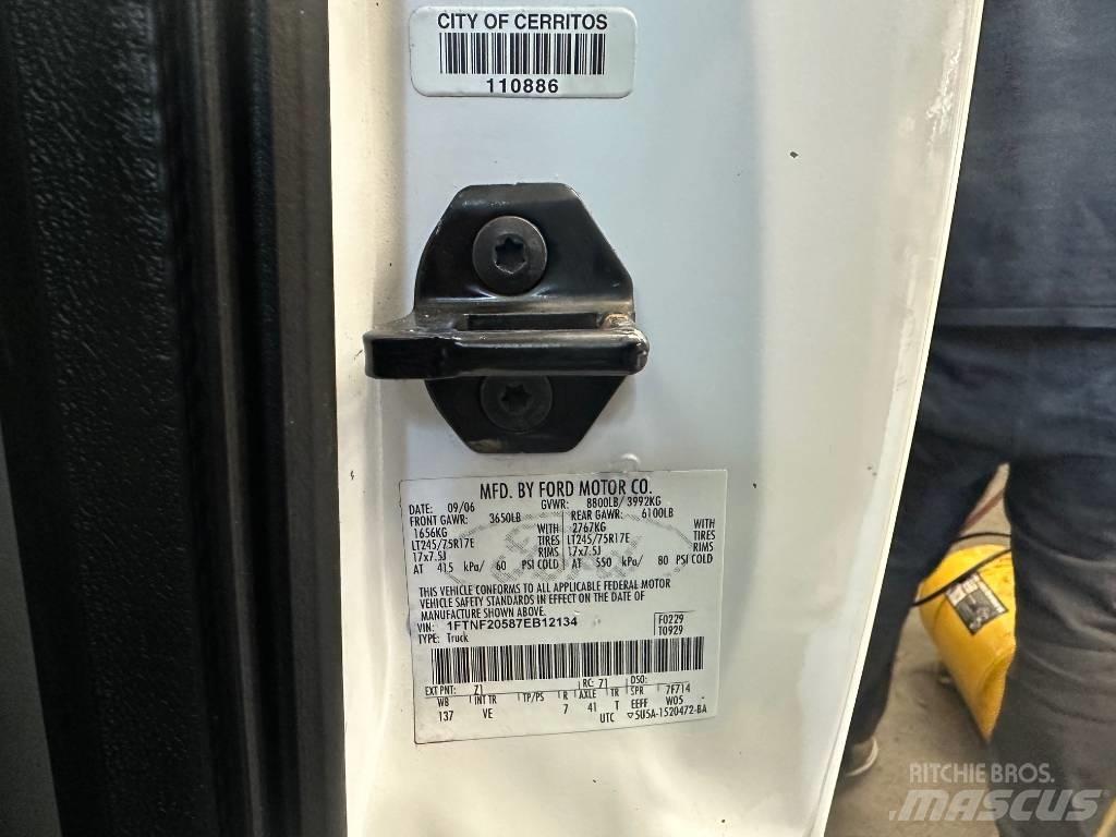 Ford F 250 Camiões basculantes