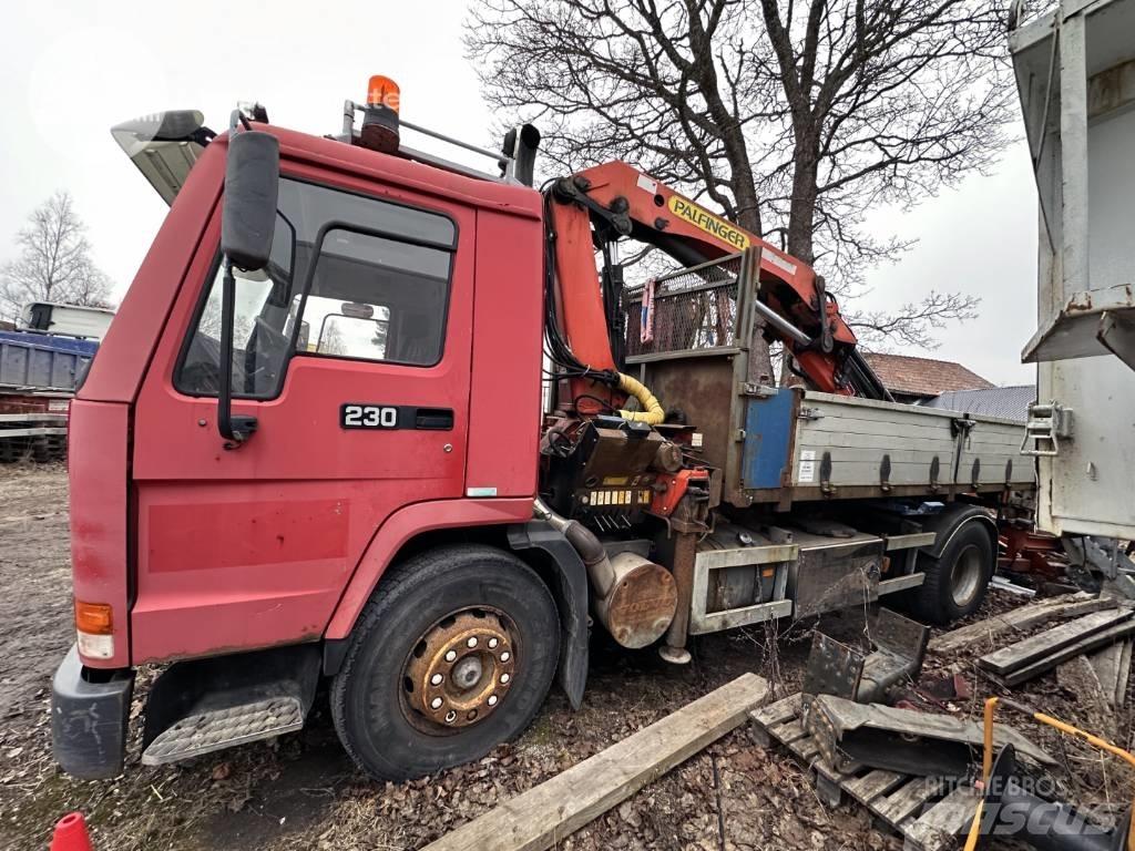 Volvo FL7 Camiões grua