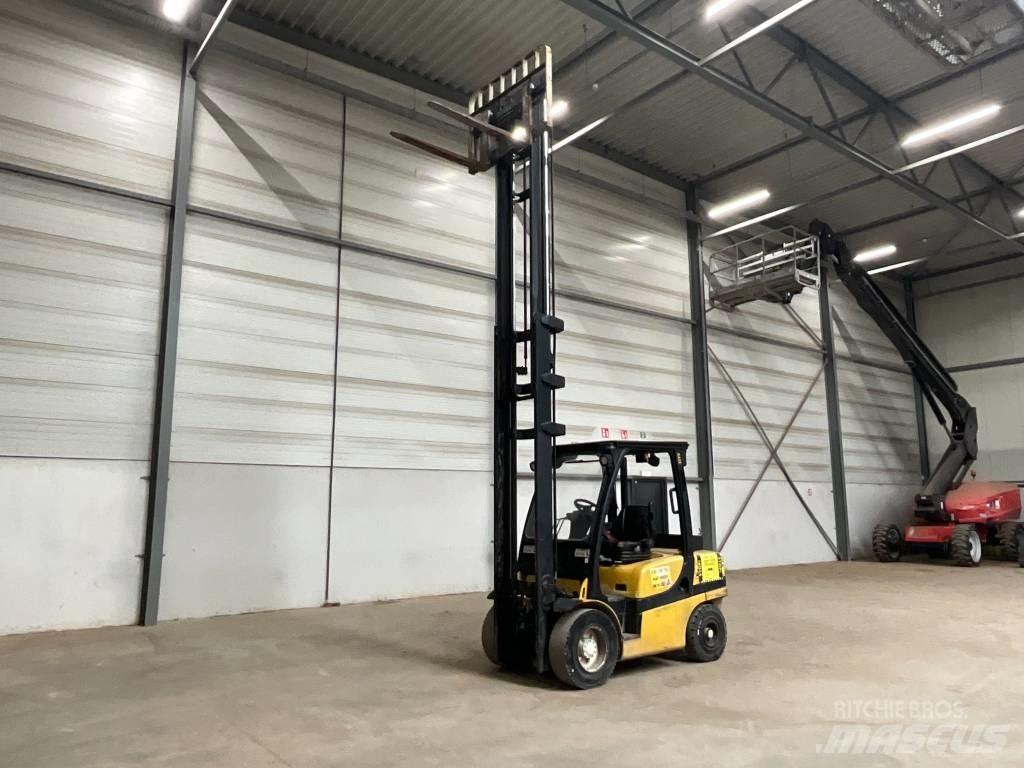 Yale GDP 35 VX Empilhadores Diesel