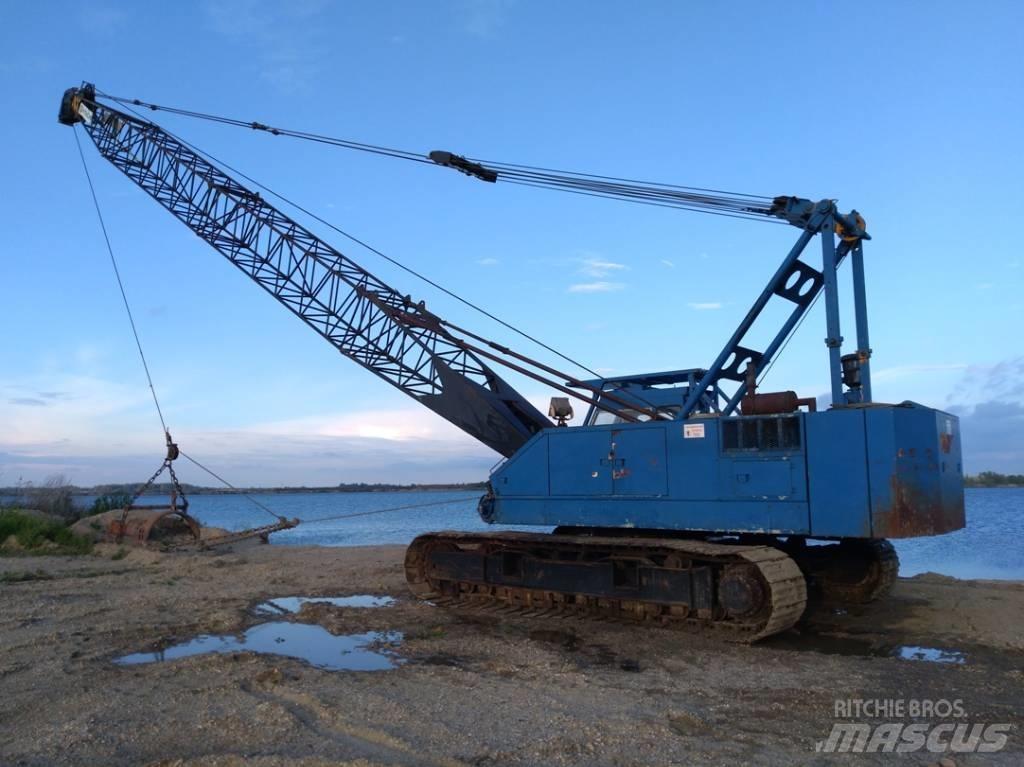 Hitachi KH 150-3 Escavadoras reboque