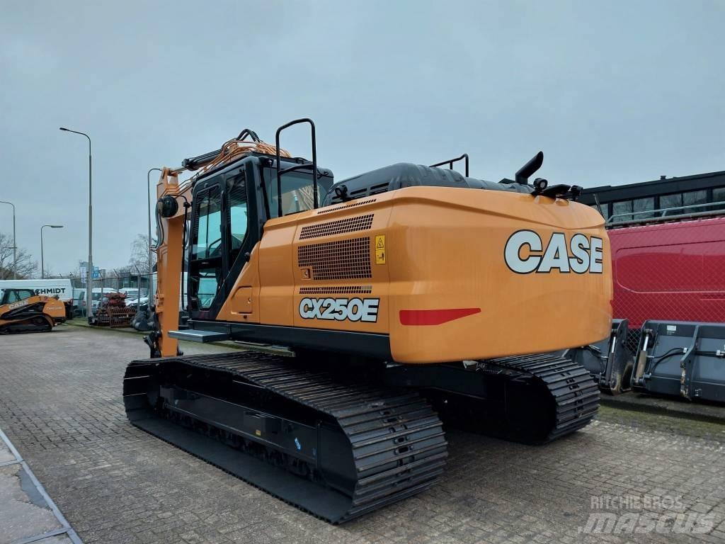 CASE CX250E Escavadoras de rastos