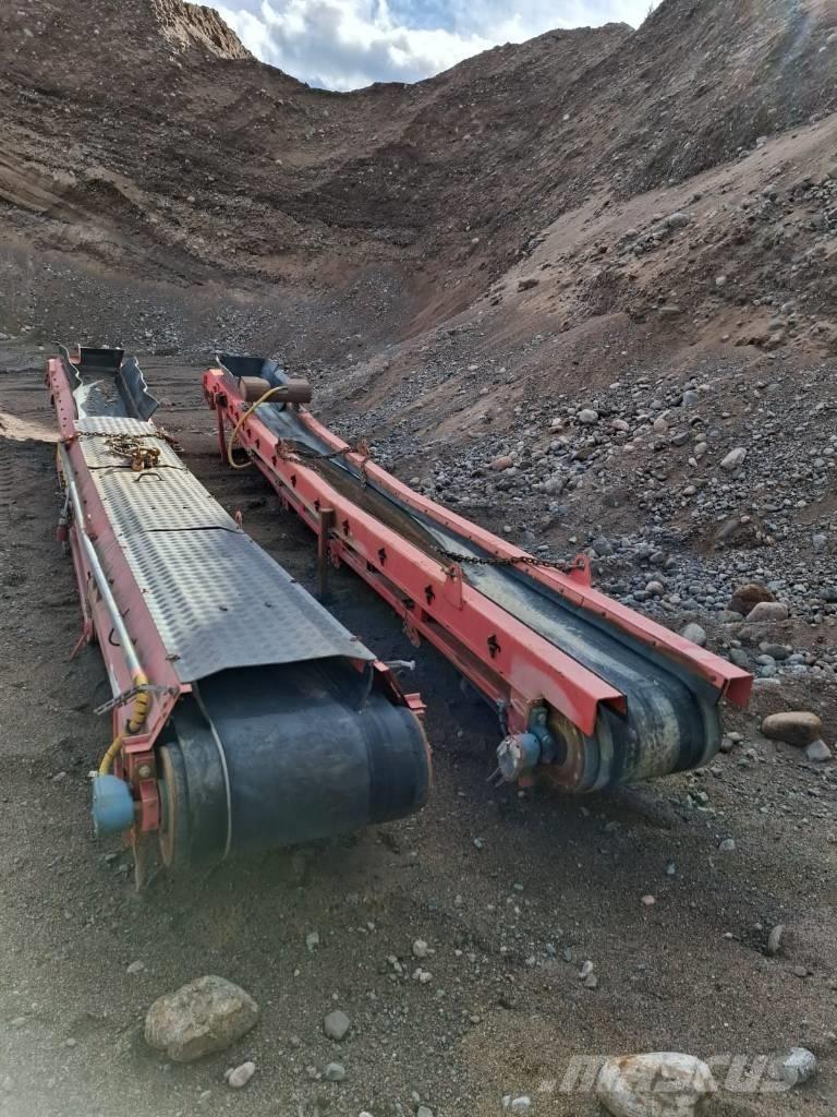 Sandvik UH550 E Britadores móveis