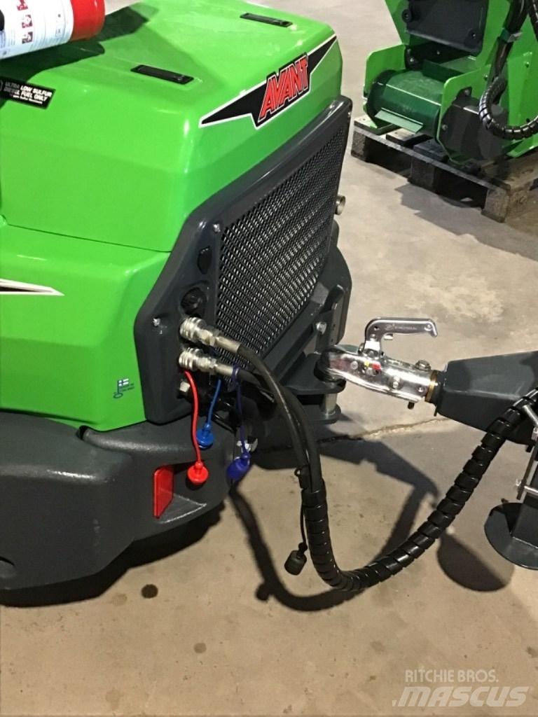 Avant 1200  Tippvagn Carregadora multifunções