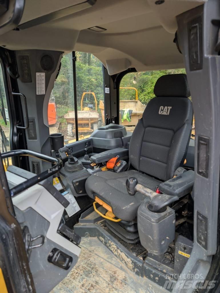 CAT D 6 LGP Dozers - Tratores rastos