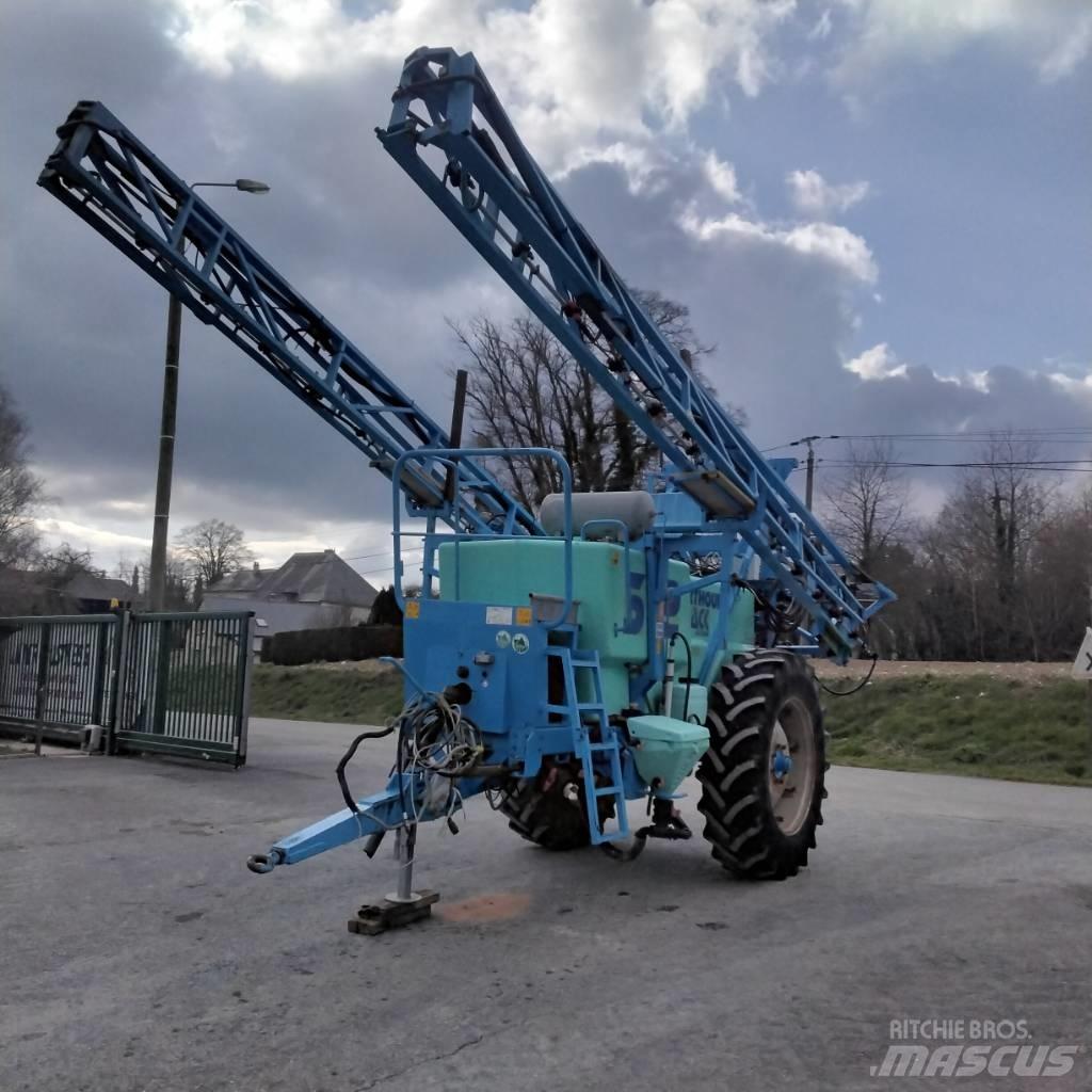 Berthoud MACE 32S 28 Pulverizadores rebocados