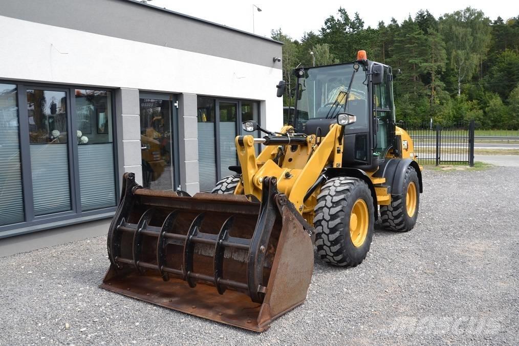 CAT 908 M Pás carregadoras de rodas