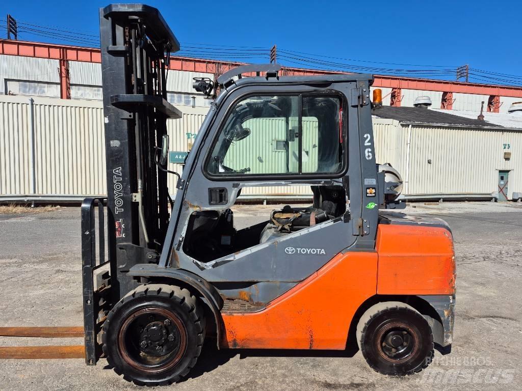 Toyota 8 FGU 32 Empilhadores - Outros