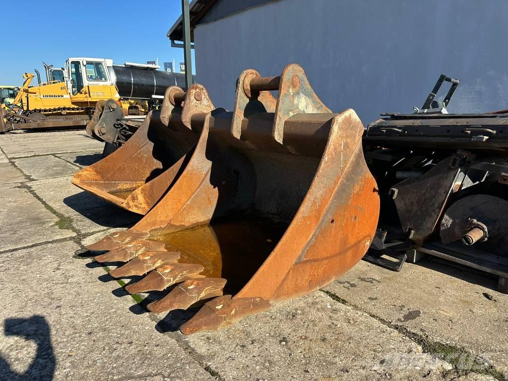 Hitachi ZX 170 W-5 B Acessórios Retroescavadoras