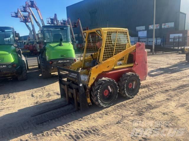 Bobcat S 130 Carregadoras de direcção deslizante
